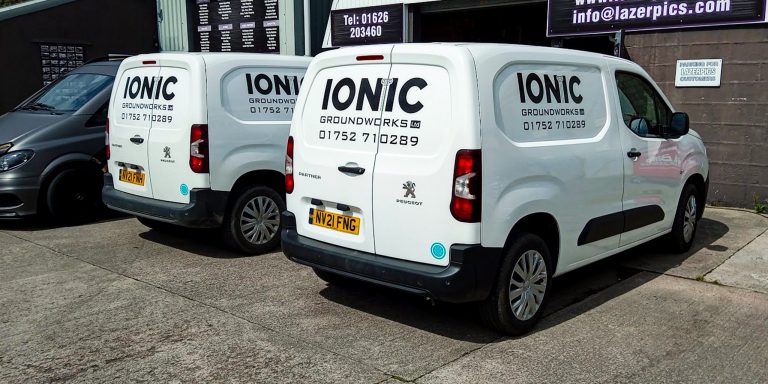 Fleet Vehicle Graphics in Newton Abbot Fleet Vehicle Graphics in Newton Abbot