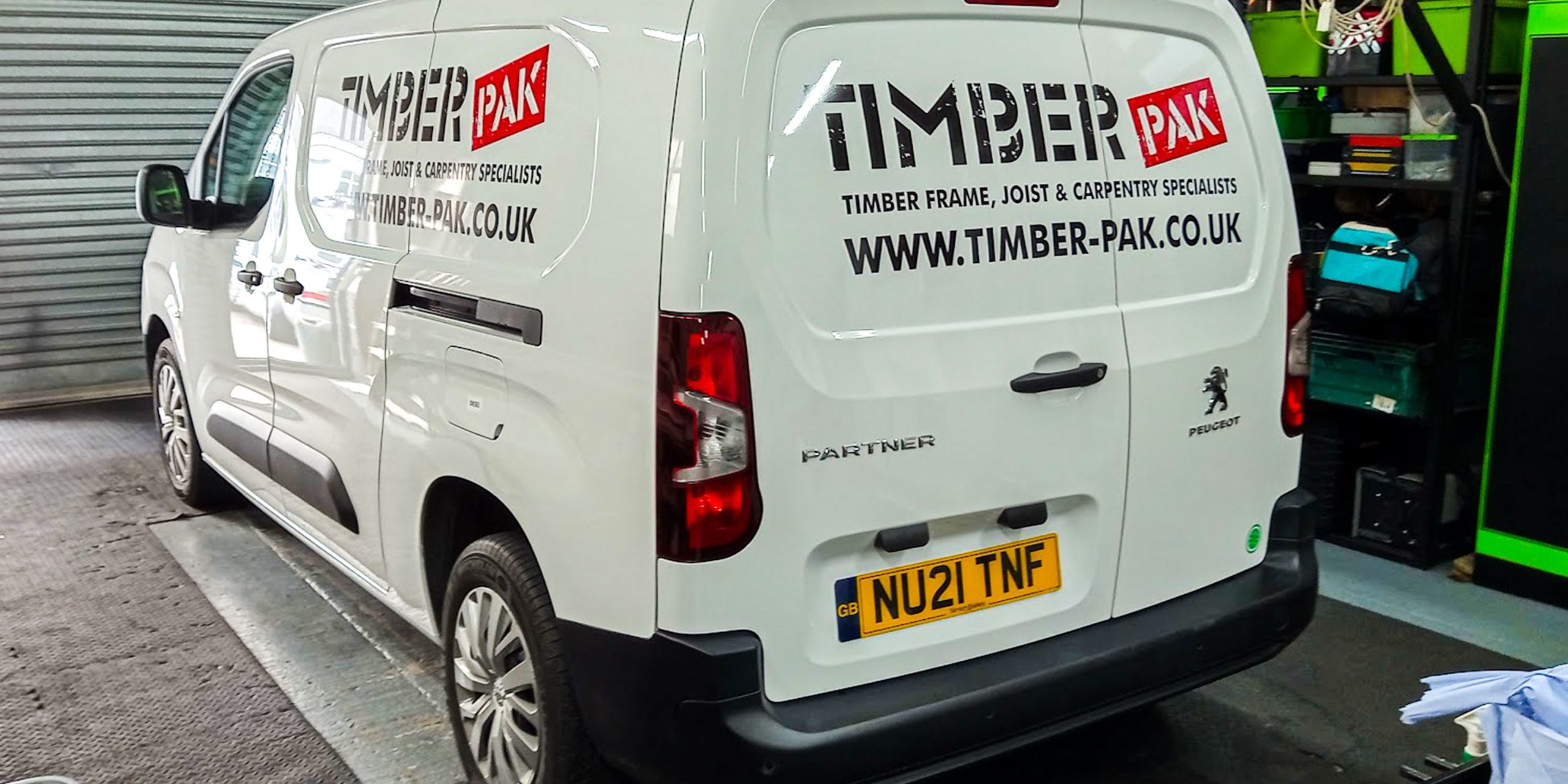 Vehicle Decals in Newton Abbot Vehicle Decals in Newton Abbot