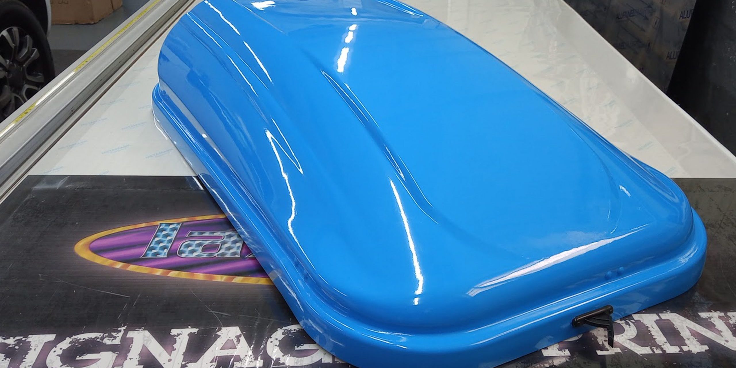 Vinyl Wrapping in Newton Abbot Vinyl Wrapping in Newton Abbot